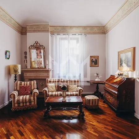 Apart-hotel Gold Palace ***** Ferrara