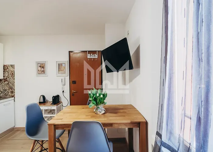 公寓式酒店 Gold Palace *****