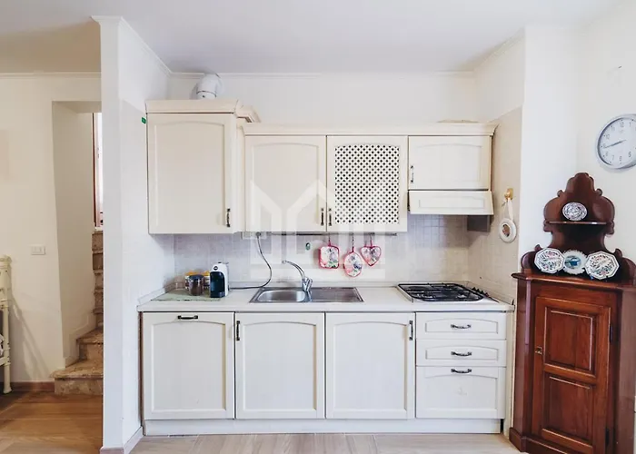 Gold Palace ***** 公寓式酒店 费拉拉